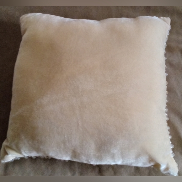 RIBBON EMBROIDERED PILLOW - Picture 3 of 6